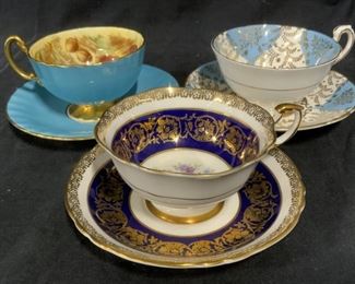 6 Piece Ceramic Tea Cups & Saucers
