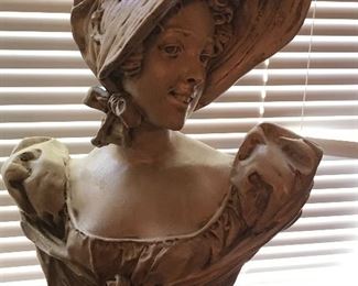 Vintage molded bust of lady at the turn of the century