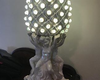 Ceramic cherub lamp