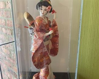 Geisha doll