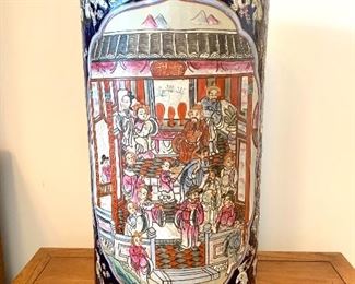 Oriental Ceramic Umbrella Stand, Ceramic and Hand Painted umbrella vase stand, the color and detail of this particular stand are beautiful and versatile . 