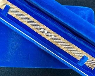 Alternate view of bracelet. 