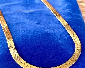 $1600. Ladies Herringbone Necklace. 14kt. 35g. 4.9mm wide. Heavy and shiny! COA avail. 