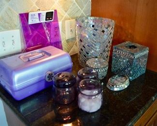 Bathroom accessories