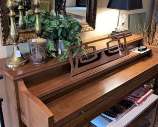 Vose & Sons piano