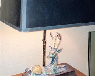 Deer base lamp