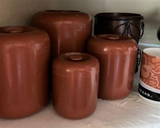 Canisters 