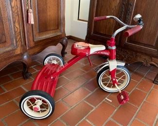 304d Radio Flyer Tricycle