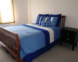 Queen size bed & mattress