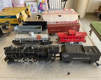 Vintage Gilbert American Flyer train engines, cars-some with original boxes, transformers and track.