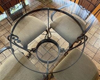 Bassett Furniture Wrought Iron Glass Top Table w/4 Chairs - $250 Set - Diameter 47.5" x 30" H