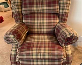 La-Z-Boy Classic Recliner - $75 - 40" Wide x 40" Deep x 43" High