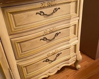 Vintage Stanley Furniture French Provincial Canary Yellow Double Mirror 9-Draw Dresser - $360 - 73" Long x 20" Deep x 33" High + 46" Mirror