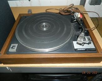 Bose turntable