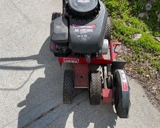 Troy-Bilt Gas Powered Lawn Edger