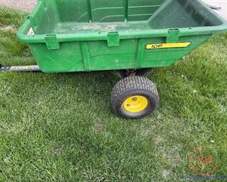 JOHN DEERE 10P Utility Cart