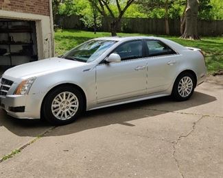 2010 Cadillac CTS 4D 4WD Luxury - 1 Owner & Garaged Kept - 79K+ Miles - VERY GOOD CONDITION