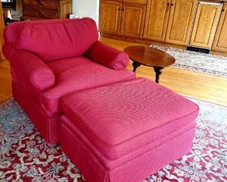 Chair & ottoman, large area rug. 10X12