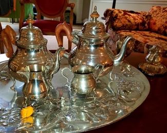 Vintage tea set,  wood handle, Stieff Pewter, Williamsburg 