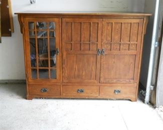 Mission style entertainment center