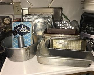 Antique and vintage bakeware, bread pans, pie plates, cake pans, cookie sheets