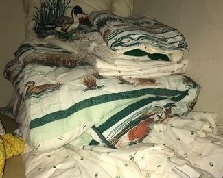 Vintage mallard bedding 