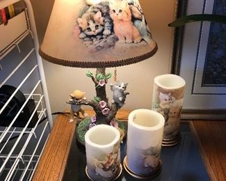 Bradford Exchange Country Kitties table lamp, cat/kitten candles