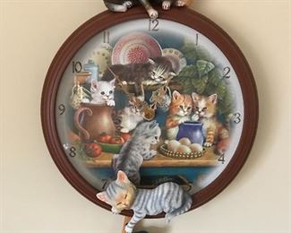 Kitchen Capers Cat Kitten clock