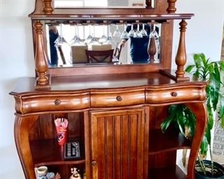 PRE-SALE AVAILABLE: American Signature bar display cabinet