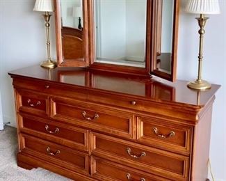 PRE-SALE AVAILABLE: Lexington dresser w/ tri-fold mirror, matching gold-tone lamps