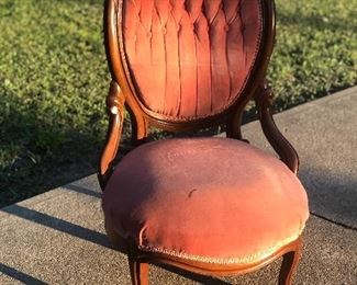 Victorian Walnut Ladies Chair $100.