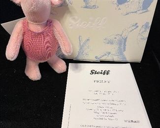 $90.0
Piglet EAN 354878
5” Mohair LE 11/2000
With box and COA 