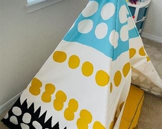 Crate and Barrel kids teepee with cushion and cover $130 retail $370