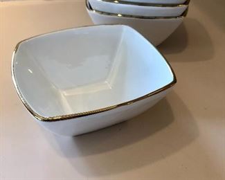 Hand Painted White Italian Serving Bowls Set of 4