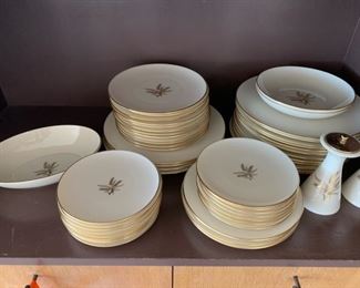 Lenox Wheat China Set 