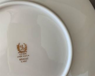 Lenox Wheat China Set 