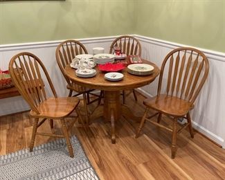 Oak pedestal table & 4 chairs
