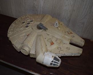 Star Wars Millennium Falcon 