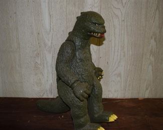 "Neo-Vintage" Godzilla w/ Action Arm and Tongue