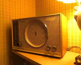Vintage Zenith radio plays