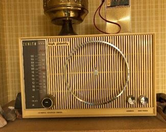 vintage zenith radio