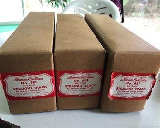 vintage American Flyer train cars & tracks