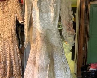 1951 wedding dress & veil - cutter for projects