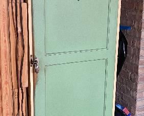 COOL Vintage Cabinet - The Davis Company Chicago