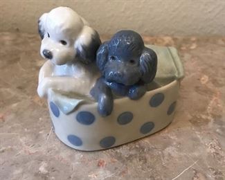 poodles in basket Lladro NAO