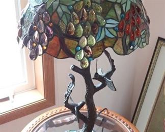 STAINED GLASS LAMP 3D FEATURES