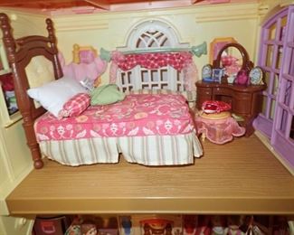 FISHER PRICE DOLL HOUSES & ACCESSORIES - EXTENSIVE COLLECTION 