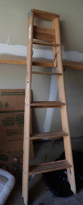 WOOD LADDER