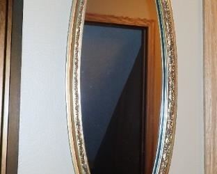 OVAL WALL MIRROR