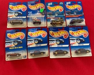 Hot Wheels Assortment of 8